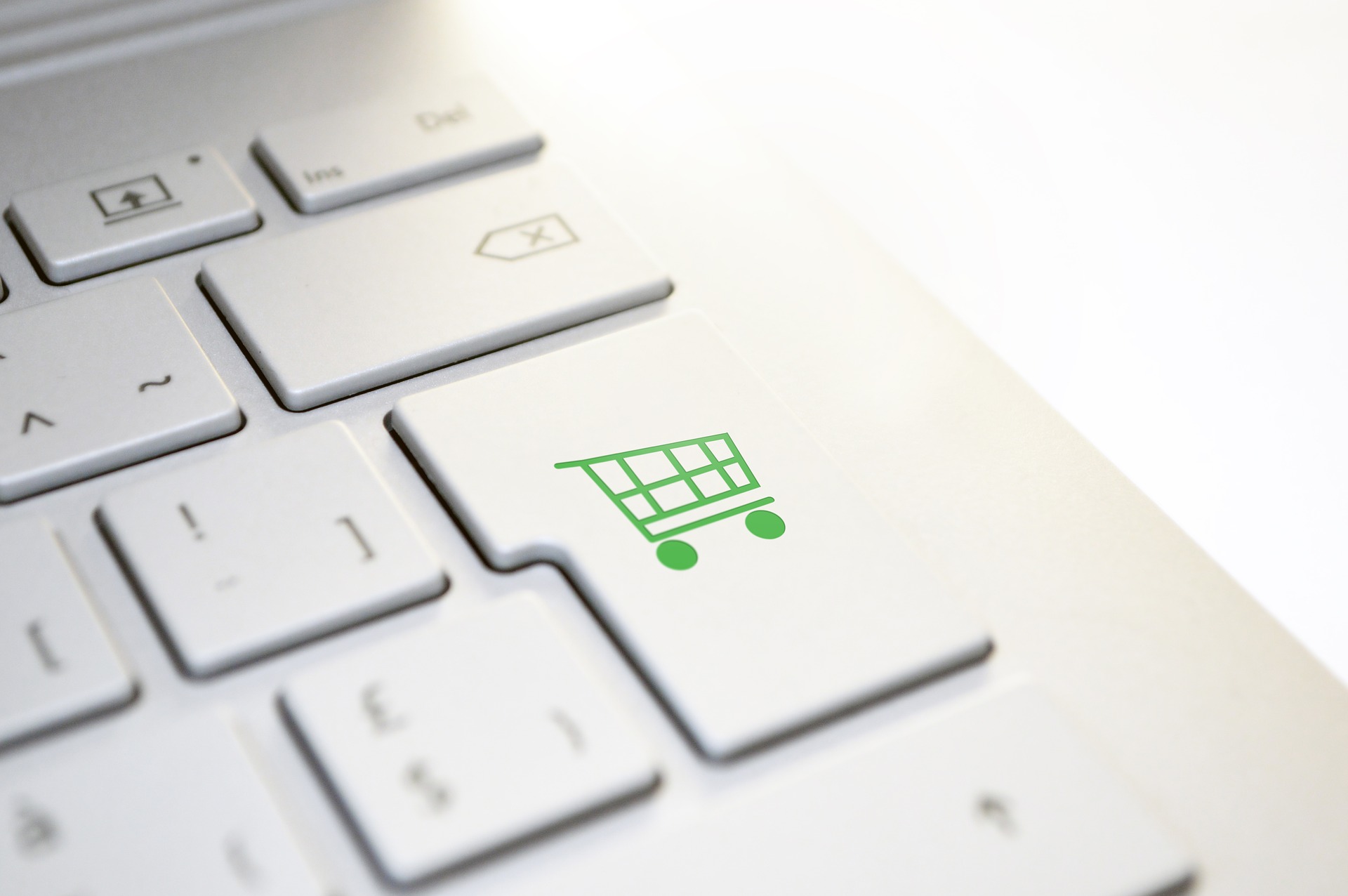 Scopri di più sull'articolo Strategie e-Commerce: come far convertire il tuo negozio online